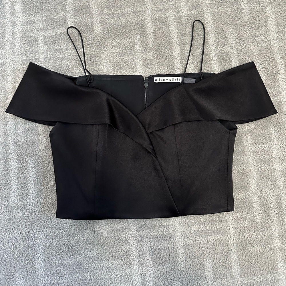 Black Alice and Olivia Top